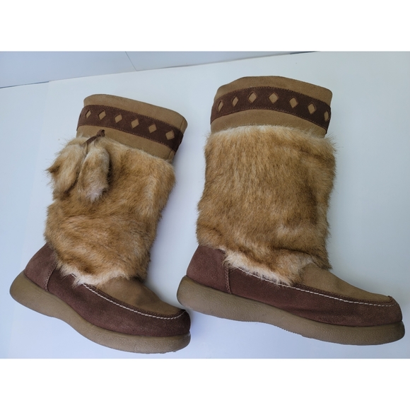 Cougar Canada squimal furry fox boots size 8.5 - Picture 7 of 13